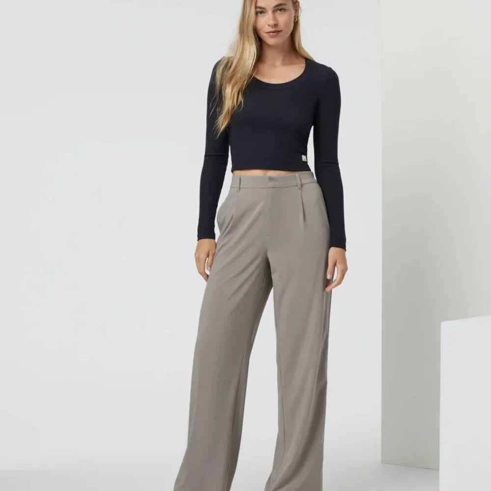 Vuori Women's Long Sleeve Pose Scoop Tee Black Sz L - Picture 4 of 12